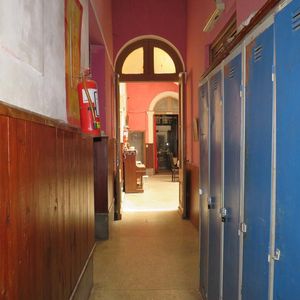 Venta Pensión 20 Dormitorios. Ciudad Vieja. Oportunidad De Inversión