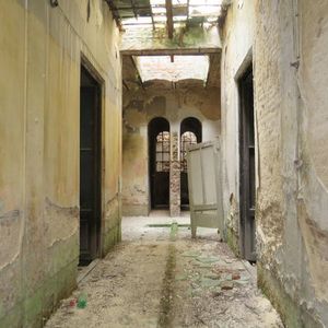 Venta Inmueble  A Reciclar Sobre Rambla Portuaria Ciudad Vieja