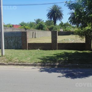 Terreno Con Paredones Perimetrales, Relleno