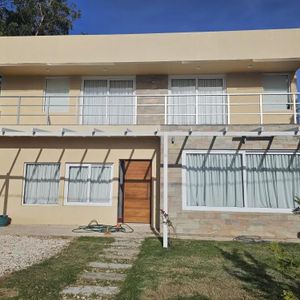 Casa De 4 Dormitorios En Punta Del Este. Marly