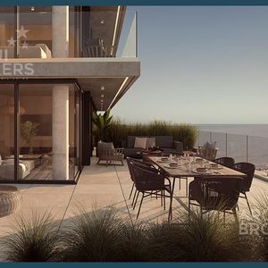 Apartamento  De Tres Dormitorios En Venta En Pocitos - 106