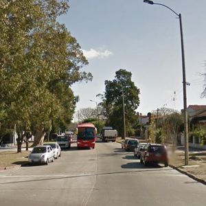 Arocena Y Murillo, 15 Mts De Frente, 230 M2 Construidos, 795 M2 De Terreno!!!