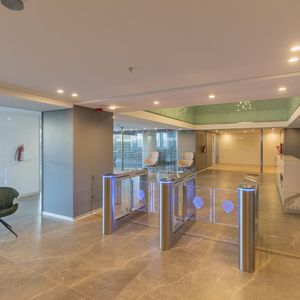 Oficina En Carrasco Smart Riviera