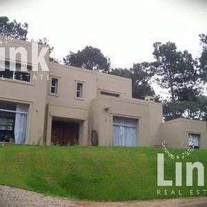Casa En Manantiales