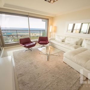 Departamento - Playa Brava