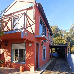 Casa 2 Dorm. Próxima Al Mar En  Balneario Las Flores.