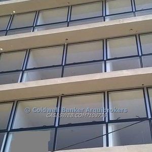 Apartamento De 1 Dormitorio En Venta Con Renta Tres Cruces Con Patio