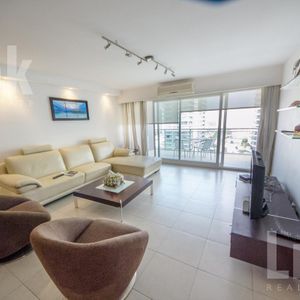 Departamento - Playa Brava