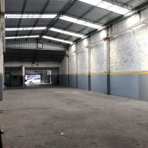 Cordón , Próximo 18 De Julio, 300 M2 Llanos, 9 Mts De Frente , Rentabilidad 6,13 % !!