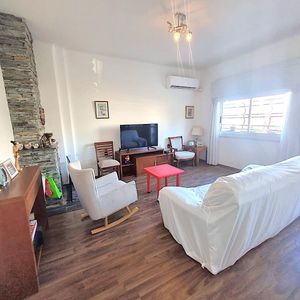 Casa En Venta 3 Dormitorios Barbacoa Terraza Parque Batlle