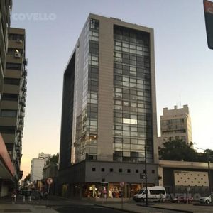 Venta De Monoambiente En Piso Alto En Cordón