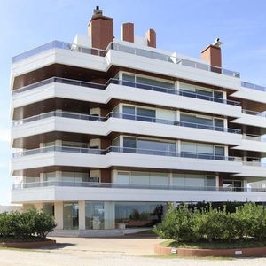 Punta Del Este Venta Y Alquiler Temporario Departamento Aguas Azules II - Ph