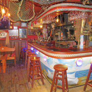 Hermoso Local En  Venta En Mercado Del Puerto