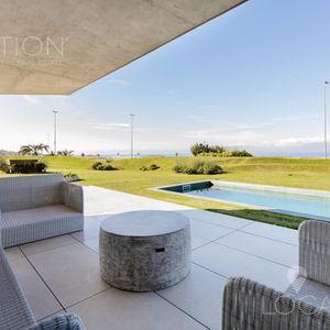 Apartamento Con Piscina Propia En Venta - Lap6204388