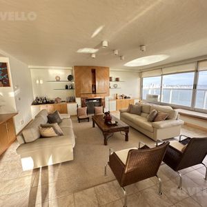 Departamento - Playa Mansa