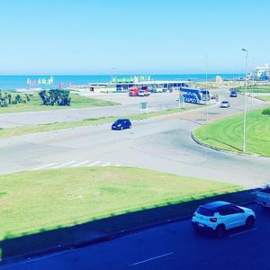 Departamento En  Playa Brava - Primera Línea