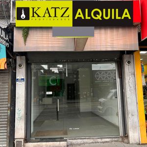 8 De Octubre Y Serrato, 90 M2, 4 Mts De Frente, Excelente Estado !!