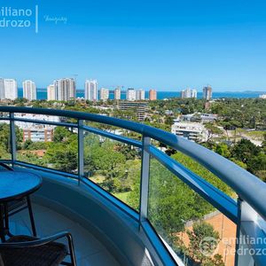 Alquiler Apartamento 2 Dormitorios, Ocean Drive, Punta Del Este