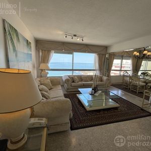 Venta Departamento 3 Dormitorios Punta Del Este Bajos Gastos Comunes