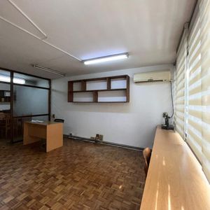 Convención Y San Jose, 45 M2 , Oficina Equipada Pronta Para Entrar !!