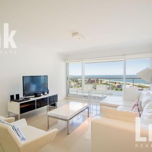 Departamento - Playa Brava
