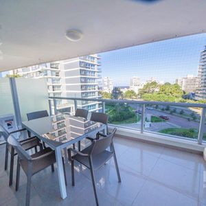 Departamento En Playa Brava