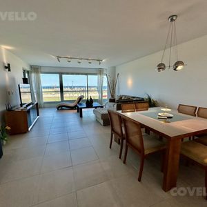Departamento - Playa Brava- Temporada 2019