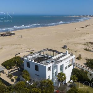 Venta Y Alquiler Casa Cinco Dormitorios Miradores Del Faro , José Ignacio