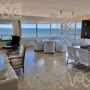 Apartamento En Playa Brava