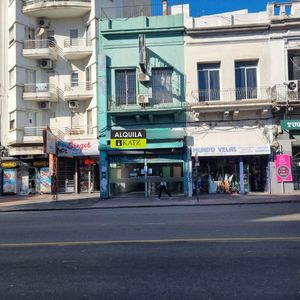 18 De Julio Entre Roxlo Y Minas , 5,5 Mts De Frente , 275 M2 !!