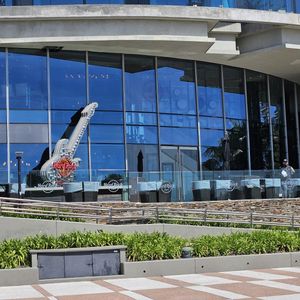 Local En Forum, Con Excelente Renta, 750 M2 Totales! 