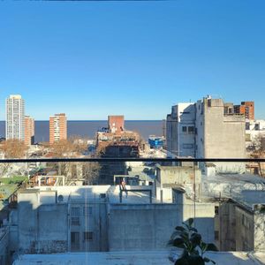 Apartamento En Venta 2 Dormitorios Con Terraza - Barrio Sur