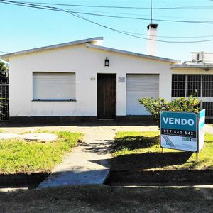 Venta - Casa - 3 Dormitorios - Nueva Palmira