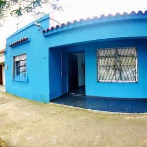 Casa Céntrica En Pueblo Nuevo En Venta De 3 Dormitorios