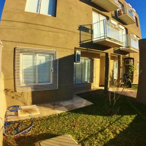 Apartamento En Venta De 1 Dormitorio En Planta Baja 