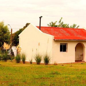 Colonia - Venta Casa De 2 Dormitorios Rancho De época