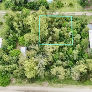 Balneario Santa Ana - Venta De Terreno De 400 M2 Arbolado