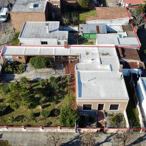 Colonia - Venta De 2 Casas Con Excelente Terreno En Esquina Y Galpón