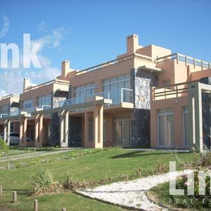 Departamento En Manantiales