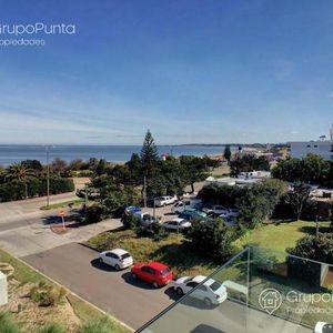 Departamento Frente Al Mar En Punta Del Este Con Amenities- Playa Mansa Prop1322