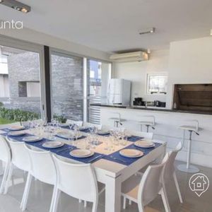 Departamento - Punta Del Este