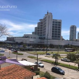 Departamento En Alquiler Y Venta - Punta Del Este Prop1071
