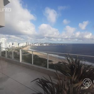 Apartamento Frente Al Mar - Playa Mansa