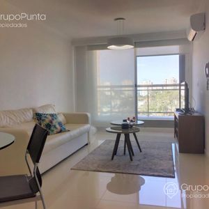 Departamento Un Dormitorio En  Place La Fayette En Alquiler Temporada, Punta Del Este