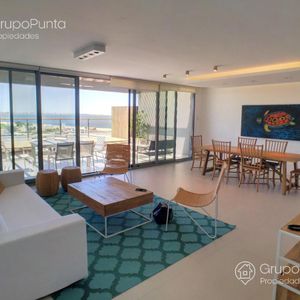 Departamento Frente Al Mar  En   Alquiler, En Venta En   Punta Ballena