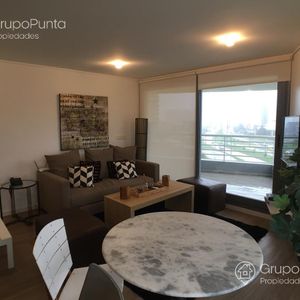 Departamento 2 Dormitorios En Alquiler En  Punta Del Este, Zona Conrad