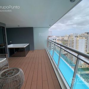 Departamento  En Torre Onix En Alquiler  3 Dormitorios- Punta Del Este