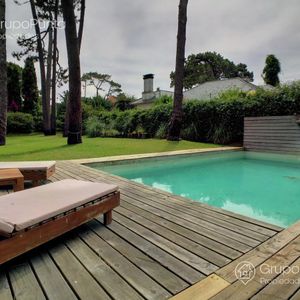 Hermosa Casa Con Piscina  4 Dormitorios En Parada 7,  Playa Mansa - Alquiler Temporada