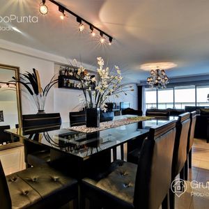 Departamento En Venta Y Alquiler Frente Al Mar-  Torre Lobos- Punta Del Este