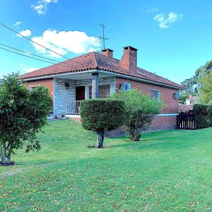 Casa En Venta 3 Dormitorios Con Renta Piscina Carrasco Norte